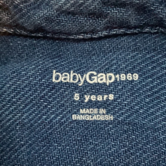 Baby Gap size 5 years super soft denim button down boys long sleeve shirt - Picture 2 of 2